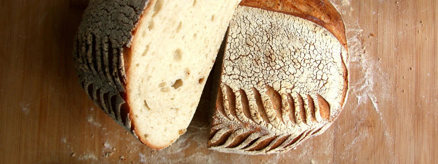 Sourdough Bread Using a Pizza Oven?! 🍞