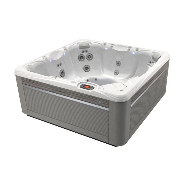 Reunion 7 Person Hot Tub