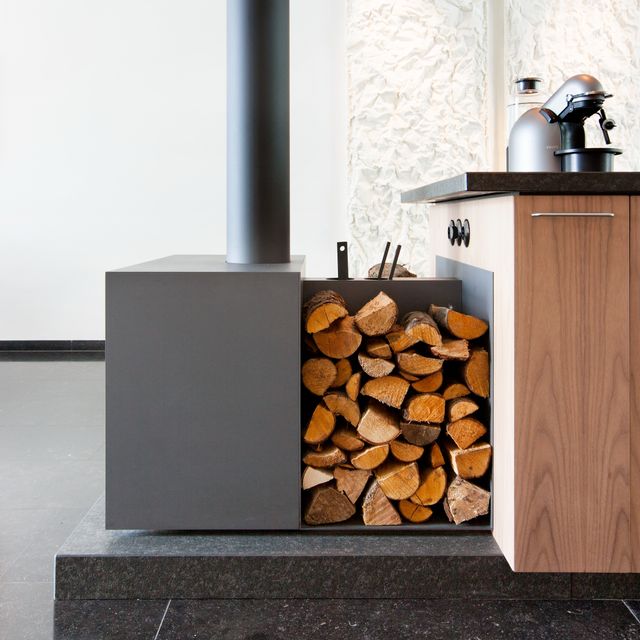 s[16]cube 68 Wood Stove