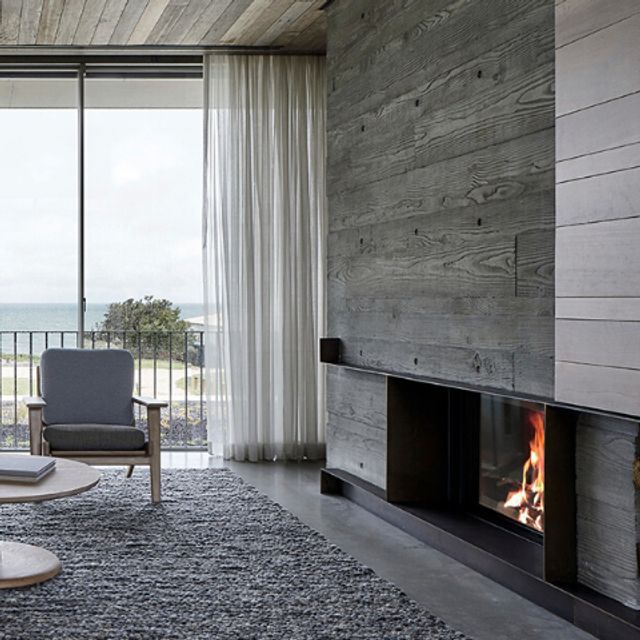 s[21]sf 125 Wood Fireplace